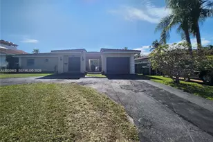 8764 SW 54th Terrace, Miami, FL 33165 - Photo 1