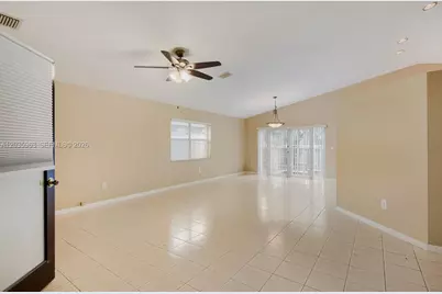 16270 La Costa Dr, Weston, FL 33326 - Photo 6