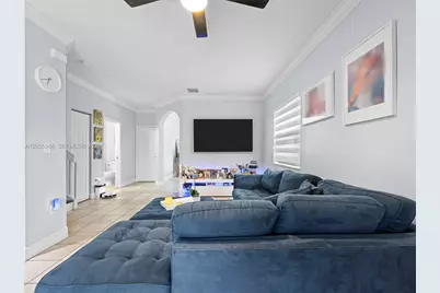 3701 NE 4th St, Homestead, FL 33033 - Photo 6