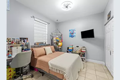 3701 NE 4th St, Homestead, FL 33033 - Photo 18