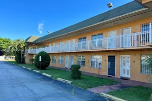 291 NW 177th St, Miami Gardens, FL 33169 - Photo 8