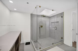 19707 Turnberry Way, Aventura, FL 33180 - Photo 40