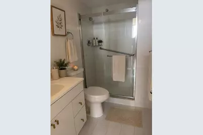 7441 Wayne Ave #8B, Miami Beach, FL 33141 - Photo 18