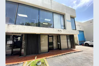7038 NW 50th St #5-2, Miami, FL 33166 - Photo 2