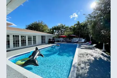 416 N Rainbow Dr, Hollywood, FL 33021 - Photo 14