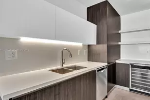 1930 Bay Dr, Miami Beach, FL 33141 - Photo 32