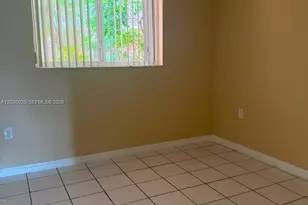 600 NW 32nd Pl, Miami, FL 33125 - Photo 14