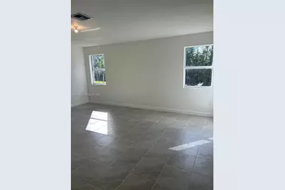 2342 SE 30th St, Homestead, FL 33035 - Photo 10