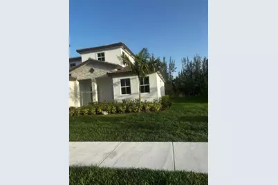 2342 SE 30th St, Homestead, FL 33035 - Photo 1