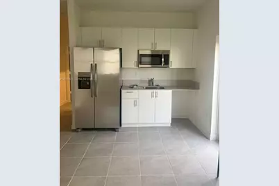 2342 SE 30th St, Homestead, FL 33035 - Photo 4