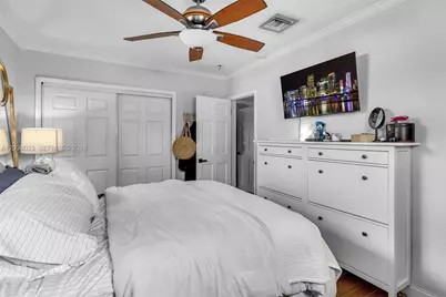 8281 SW 27th Ln, Miami, FL 33155 - Photo 16
