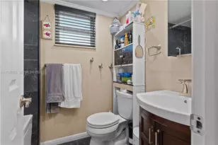 3777 NW 78th Ave, Davie, FL 33024 - Photo 30