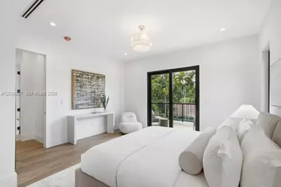 555 Catalonia Ave, Coral Gables, FL 33134 - Photo 22