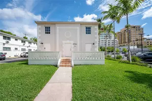 217 Madeira Ave, Coral Gables, FL 33134 - Photo 1