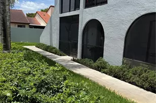 18230 Mediterranean Blvd, Hialeah, FL 33015 - Photo 16