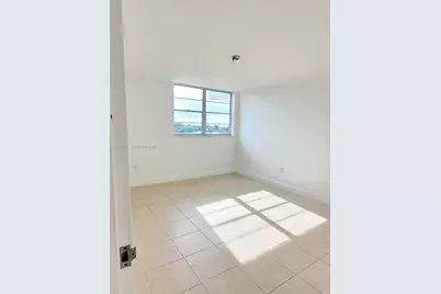 7900 Tatum Waterway Dr #502, Miami Beach, FL 33141 - Photo 16