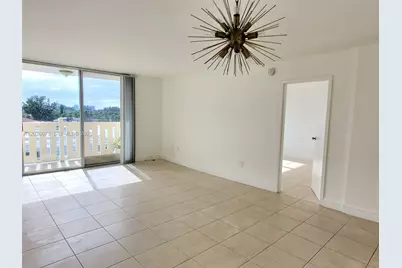 7900 Tatum Waterway Dr #502, Miami Beach, FL 33141 - Photo 12