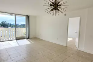 7900 Tatum Waterway Dr, Miami Beach, FL 33141 - Photo 12