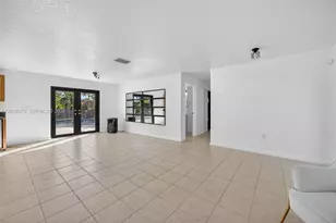 27701 SW 162nd Ct, Homestead, FL 33031 - Photo 6