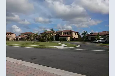 191 SE 35th Ave, Homestead, FL 33033 - Photo 8
