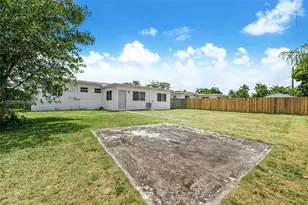11601 SW 141st St, Miami, FL 33176 - Photo 12