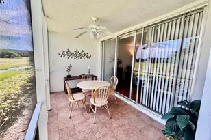 3051 S Palm Aire Dr, Pompano Beach, FL 33069 - Photo 8