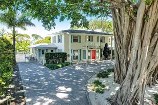 655 Buttonwood Ln, Miami, FL 33137 - Photo 8