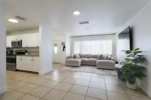 15735 SW 298th Terrace, Homestead, FL 33033 - Photo 6