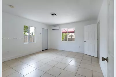15735 SW 298th Ter, Homestead, FL 33033 - Photo 14