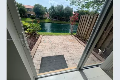 4941 Tradewinds Ter #805, Dania Beach, FL 33312 - Photo 4