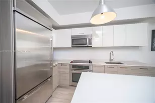 1300 Brickell Bay Dr, Miami, FL 33131 - Photo 1