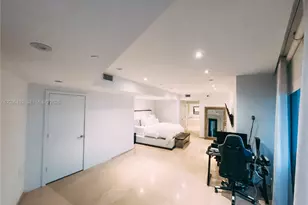 465 Brickell Ave, Miami, FL 33131 - Photo 12
