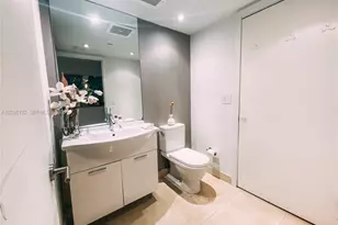 465 Brickell Ave, Miami, FL 33131 - Photo 14