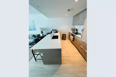 1300 S Miami Ave #1103, Miami, FL 33130 - Photo 8