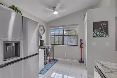 12026 NW 11th St #12026, Pembroke Pines, FL 33026 - Photo 12