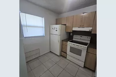 3470 Foxcroft Rd #307, Miramar, FL 33025 - Photo 4