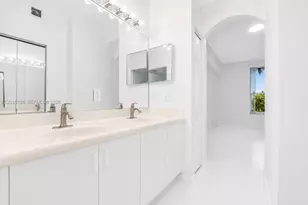13092 NW 8th St, Pembroke Pines, FL 33028 - Photo 24