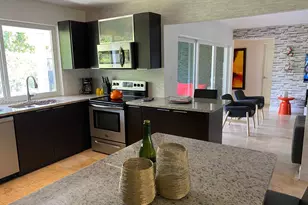 1103 Washington St, Hollywood, FL 33019 - Photo 14