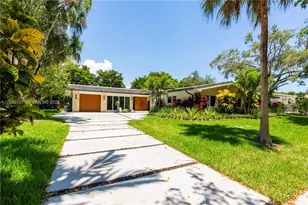 1451 Urbino Ave, Coral Gables, FL 33146 - Photo 2