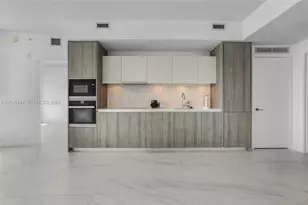 2900 NE 7th Ave, Miami, FL 33137 - Photo 6