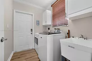 1611 SE 16th St, Homestead, FL 33035 - Photo 12