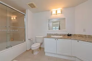 19501 W Country Club Dr, Aventura, FL 33180 - Photo 18