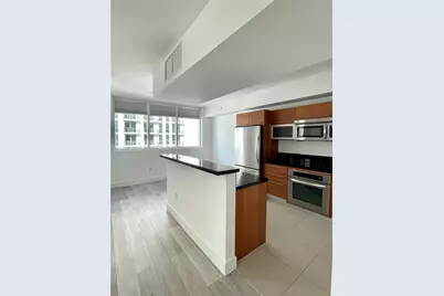 253 NE 2nd St #2108, Miami, FL 33132 - Photo 12