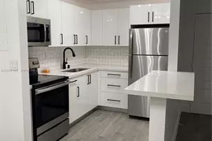 15550 SW 80th St, Miami, FL 33193 - Photo 2
