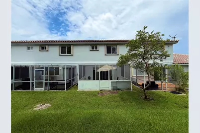 20807 NW 1st St, Pembroke Pines, FL 33029 - Photo 34