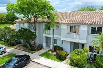 20807 NW 1st St, Pembroke Pines, FL 33029 - Photo 40