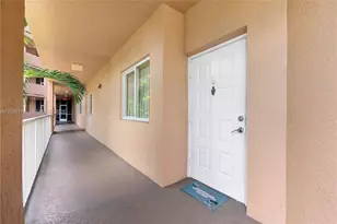 7715 Yardley Dr, Tamarac, FL 33321 - Photo 40