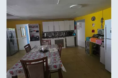 10220 SW 164th St, Miami, FL 33157 - Photo 16