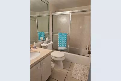 [Address not provided], Hallandale Beach, FL 33009 - Photo 12