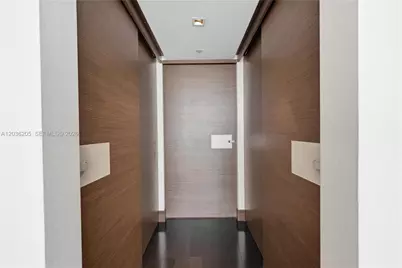 465 Brickell Ave #2101, Miami, FL 33131 - Photo 22